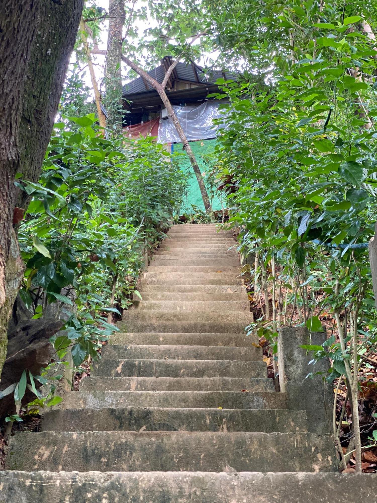 Camp Talusi Hilltop Overlooking El Nido Exterior photo
