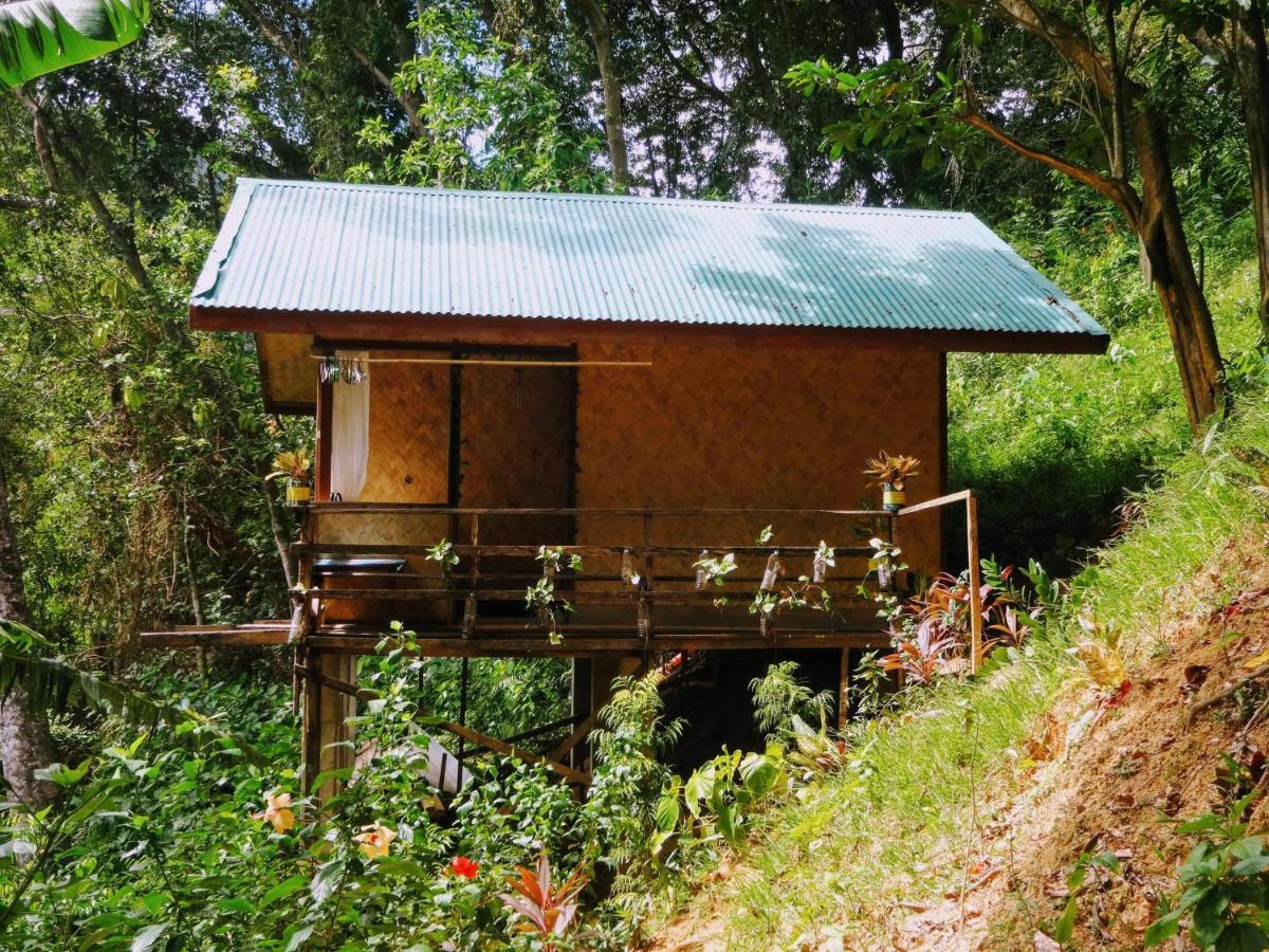 Camp Talusi Hilltop Overlooking El Nido Exterior photo